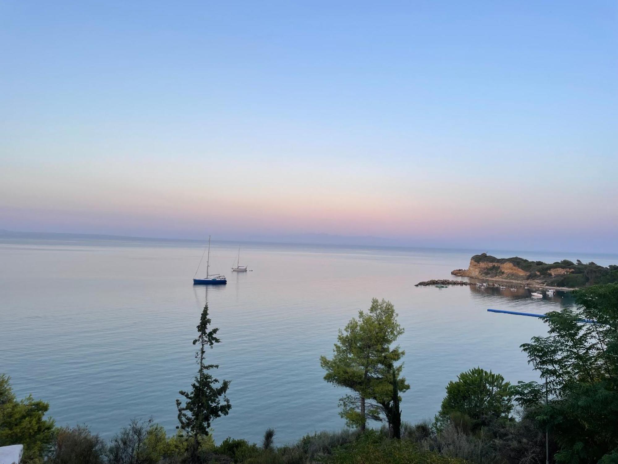 Deep Blue Villas Vasilikí Eksteriør bilde